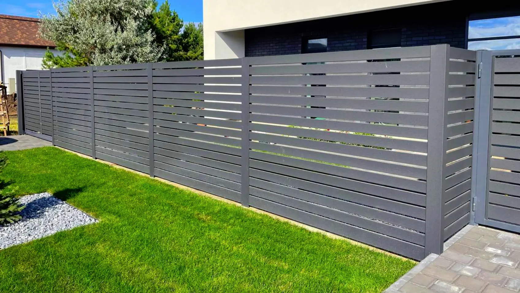 Фото 7 Забор ранчо-жалюзи комбинированный RAL7024 МАТТЕ Серый Графит