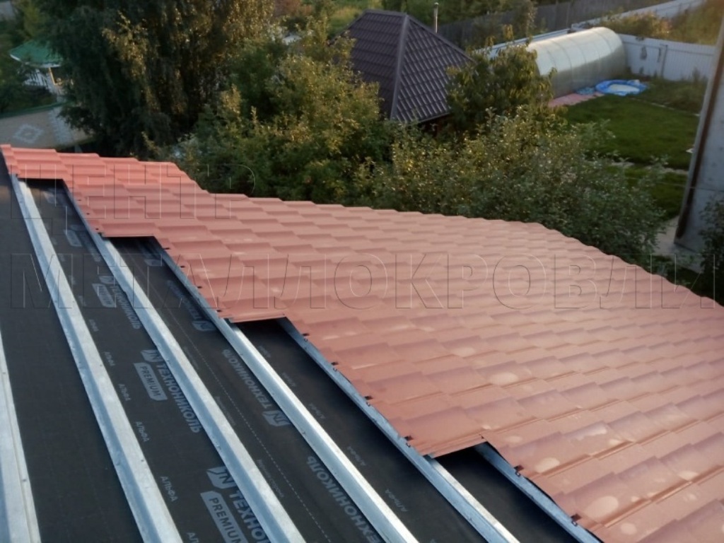 Металлочерепица Геркулес 8004 терракотовый Стальной Бархат от Центра Металлокровли в Казани