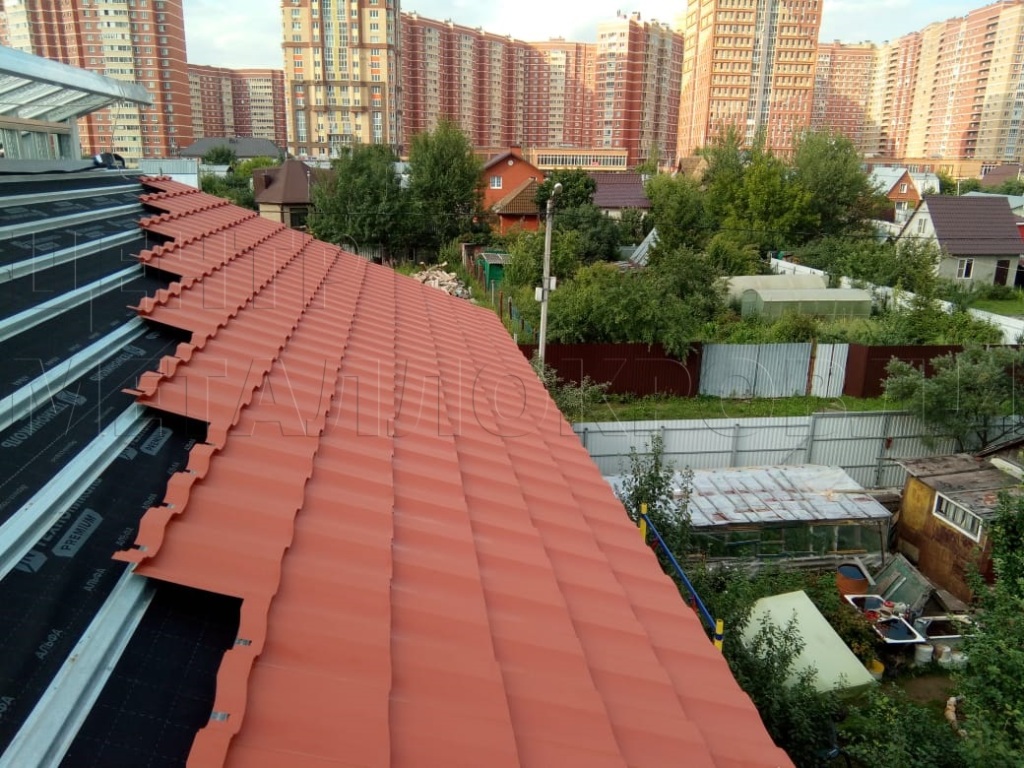 Металлочерепица Геркулес 8004 терракотовый Стальной Бархат от Центра Металокровли в Казани